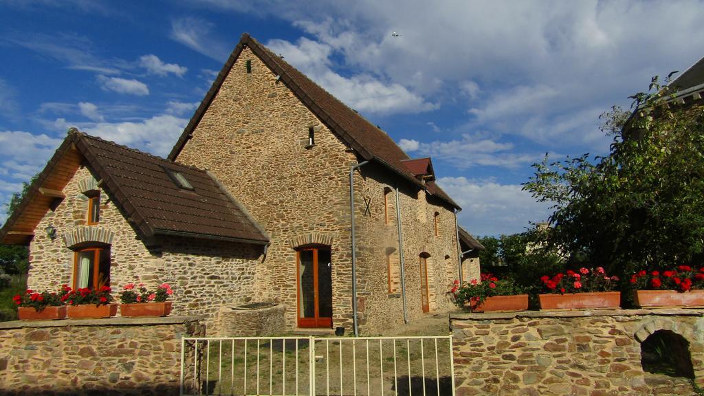 La Ferme De La Baconnerie Villa Sainte-Marguerite-d'Elle Dış mekan fotoğraf